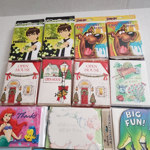 17 Packs of Invitation/Thank You Cards - Picture 2 of 10